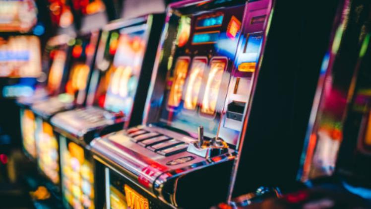 How Online Slots Combine Fun With Easy Accessibility